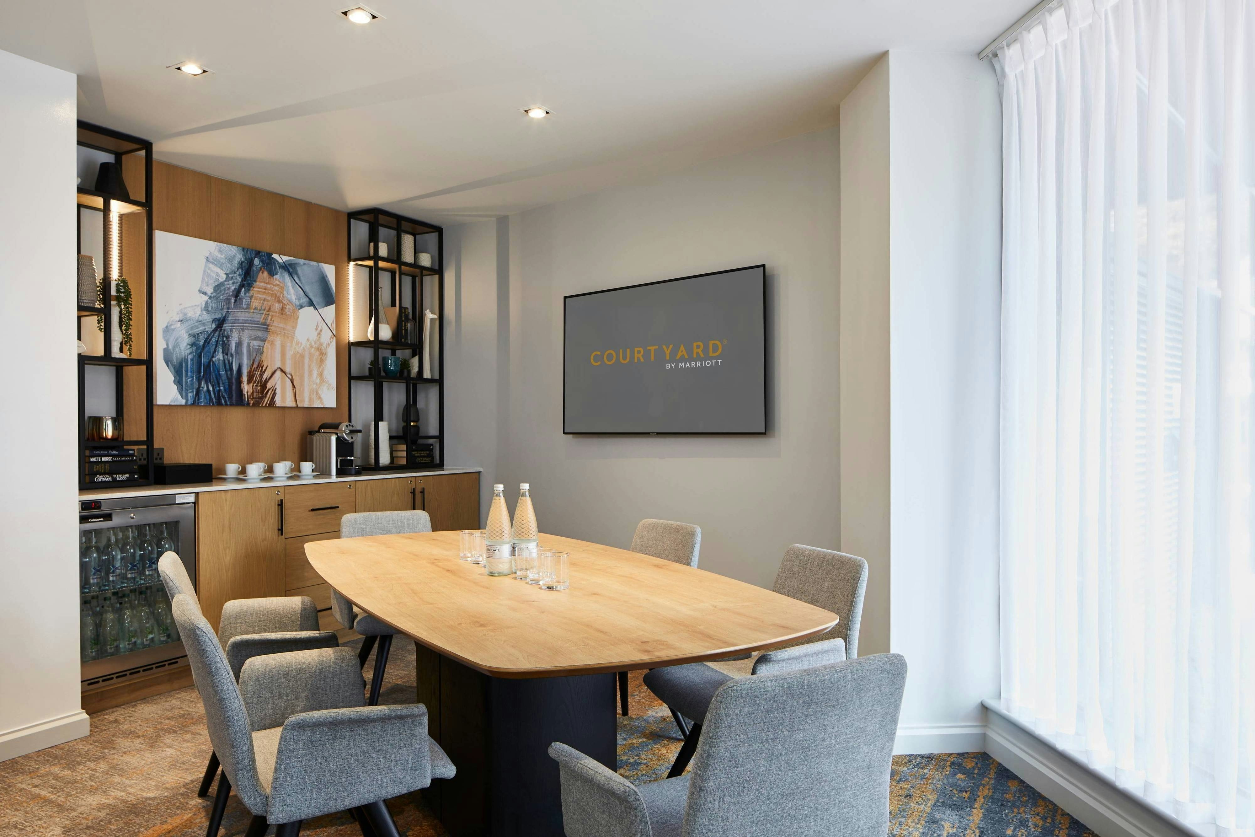 Courtyard by Marriott Oxford City Centre 41/44
