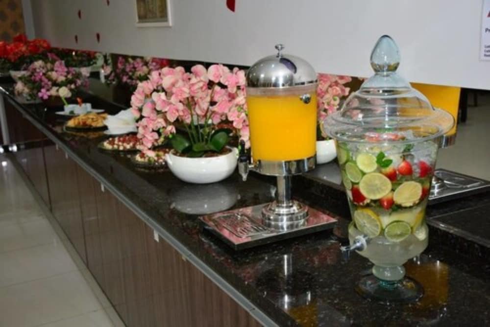 TEZLA HOTEL 33/71
