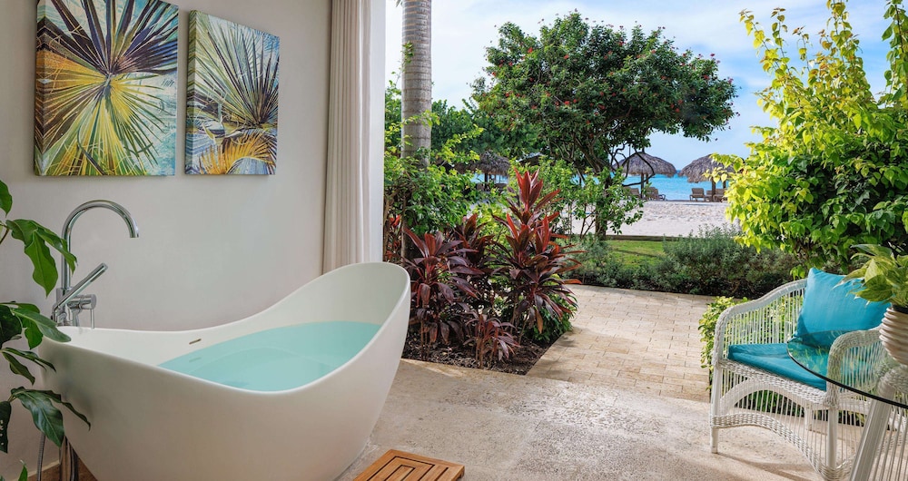 Sandals Montego Bay - Adults Only 33/59