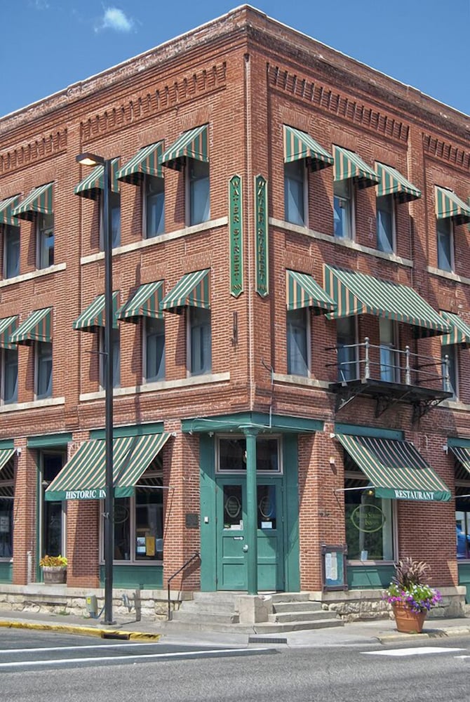 Water Street Inn 7/64