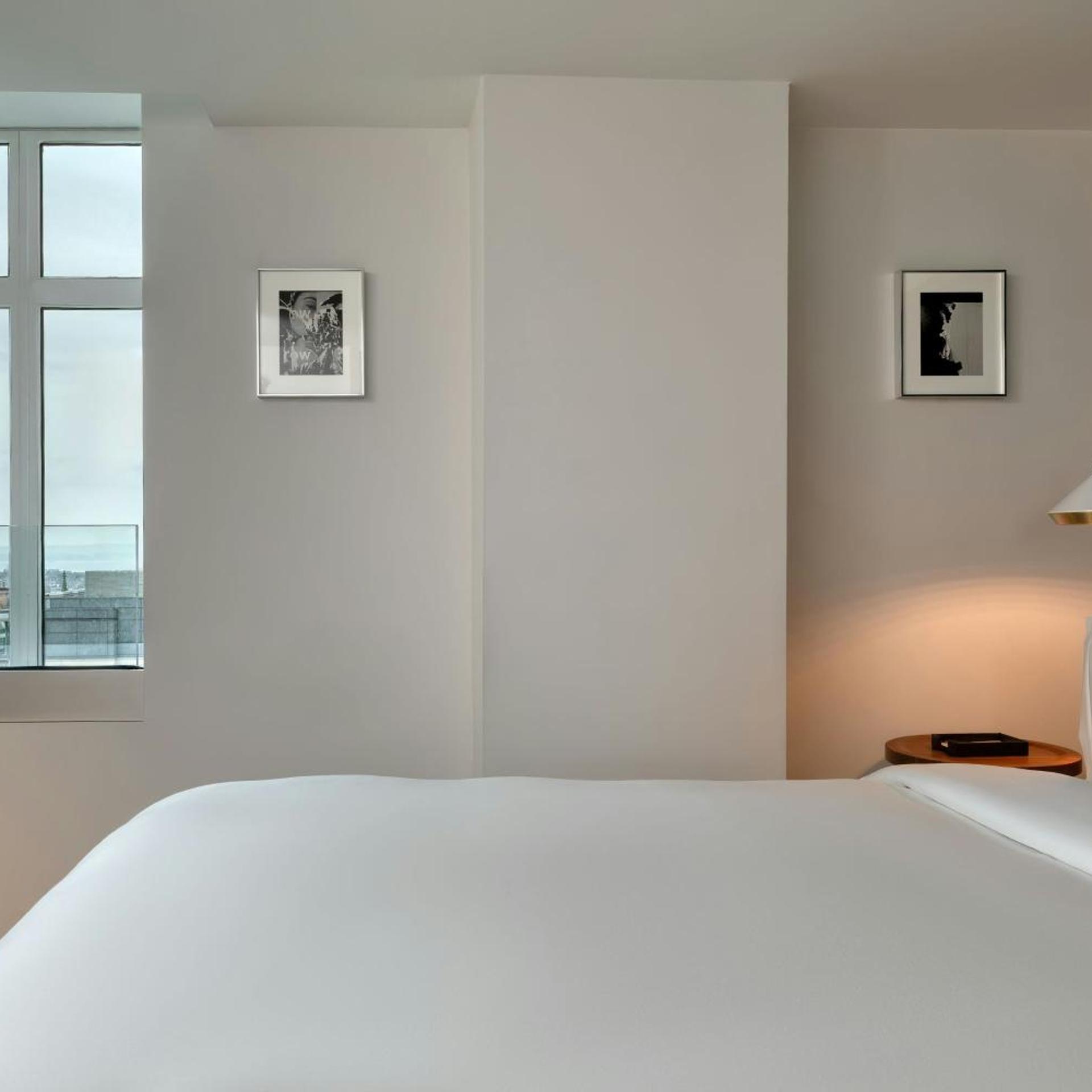 Open Plan, Studio, King Bed