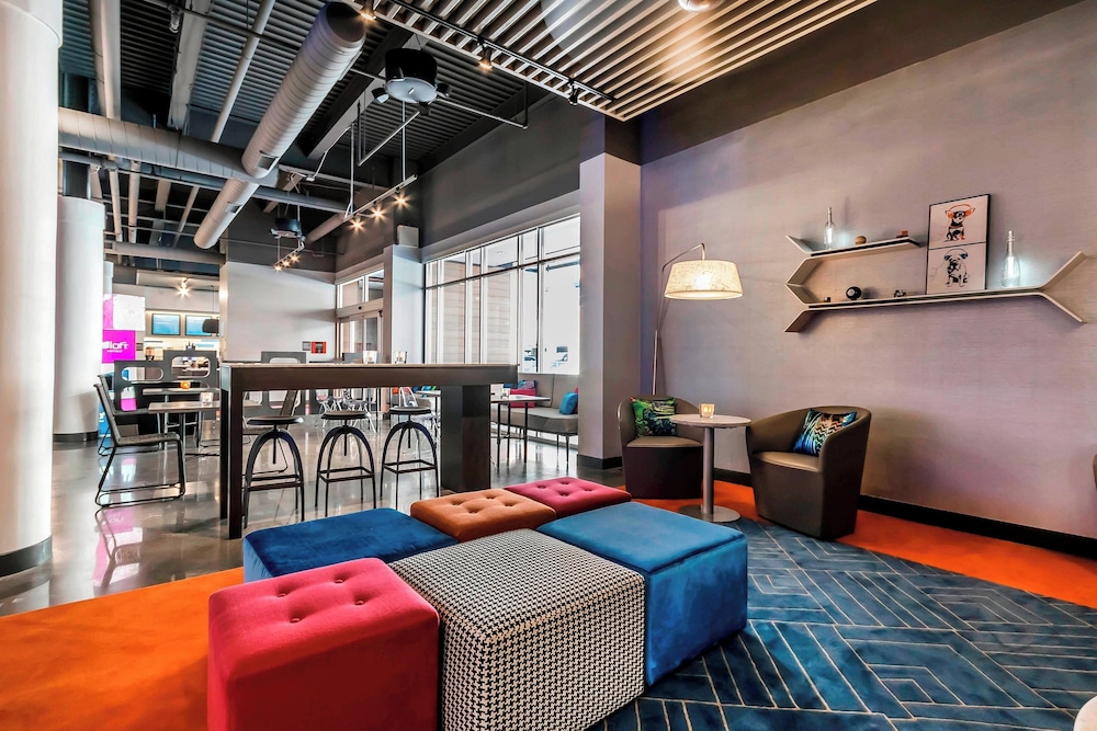 ALOFT NEWPORT ON THE LEVEE 35/59