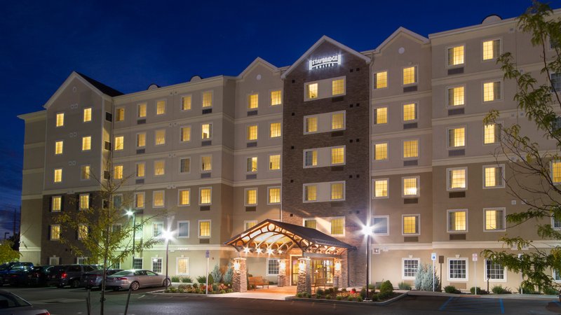 STAYBRIDGE SUITES BUFFALO-AMHERST 2/52