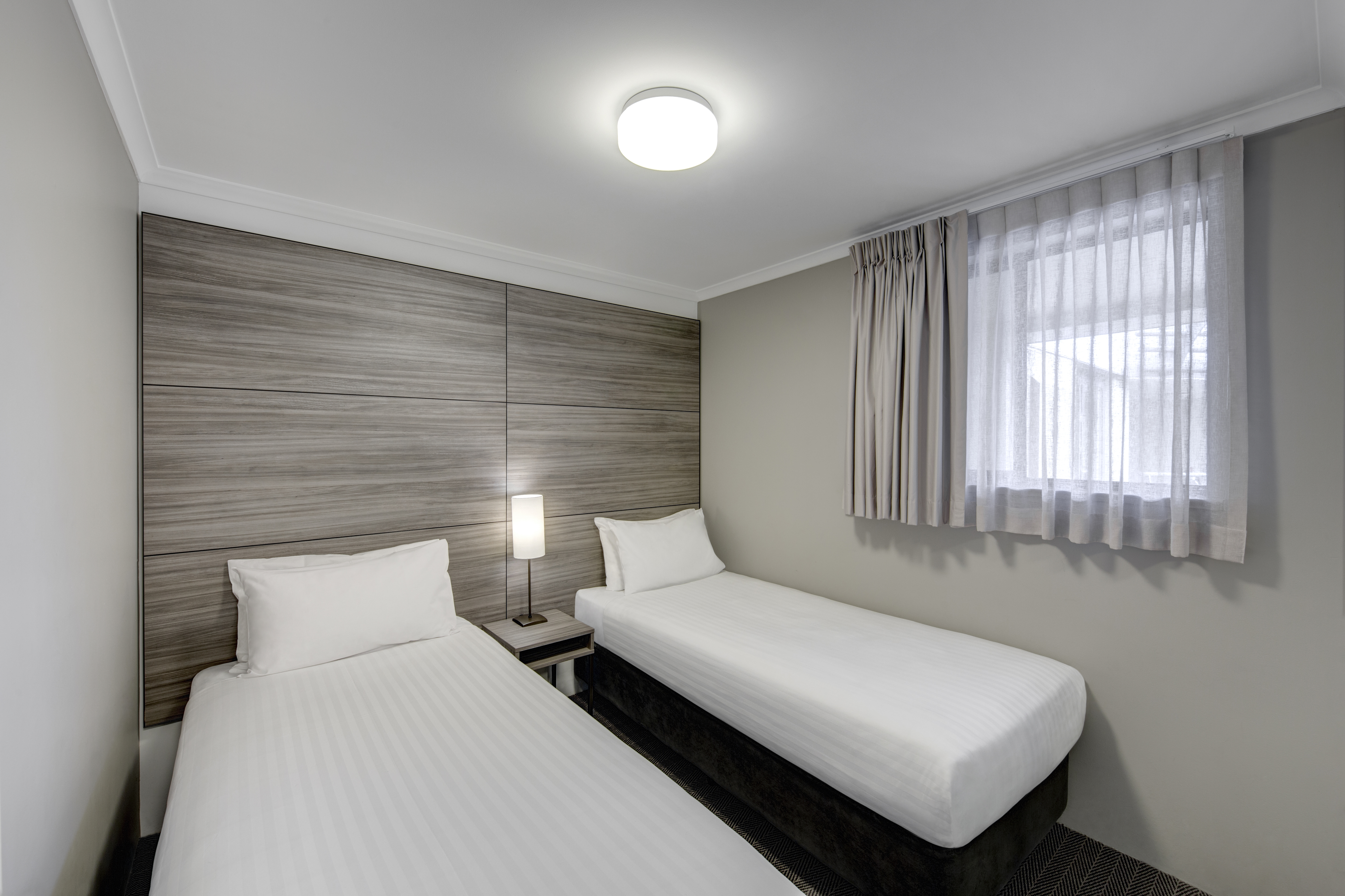 1 BEDROOM, APARTMENT