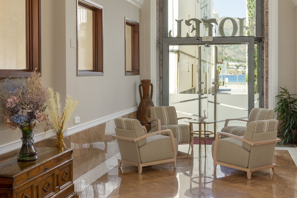 Porto Cristo Hotel 27/48