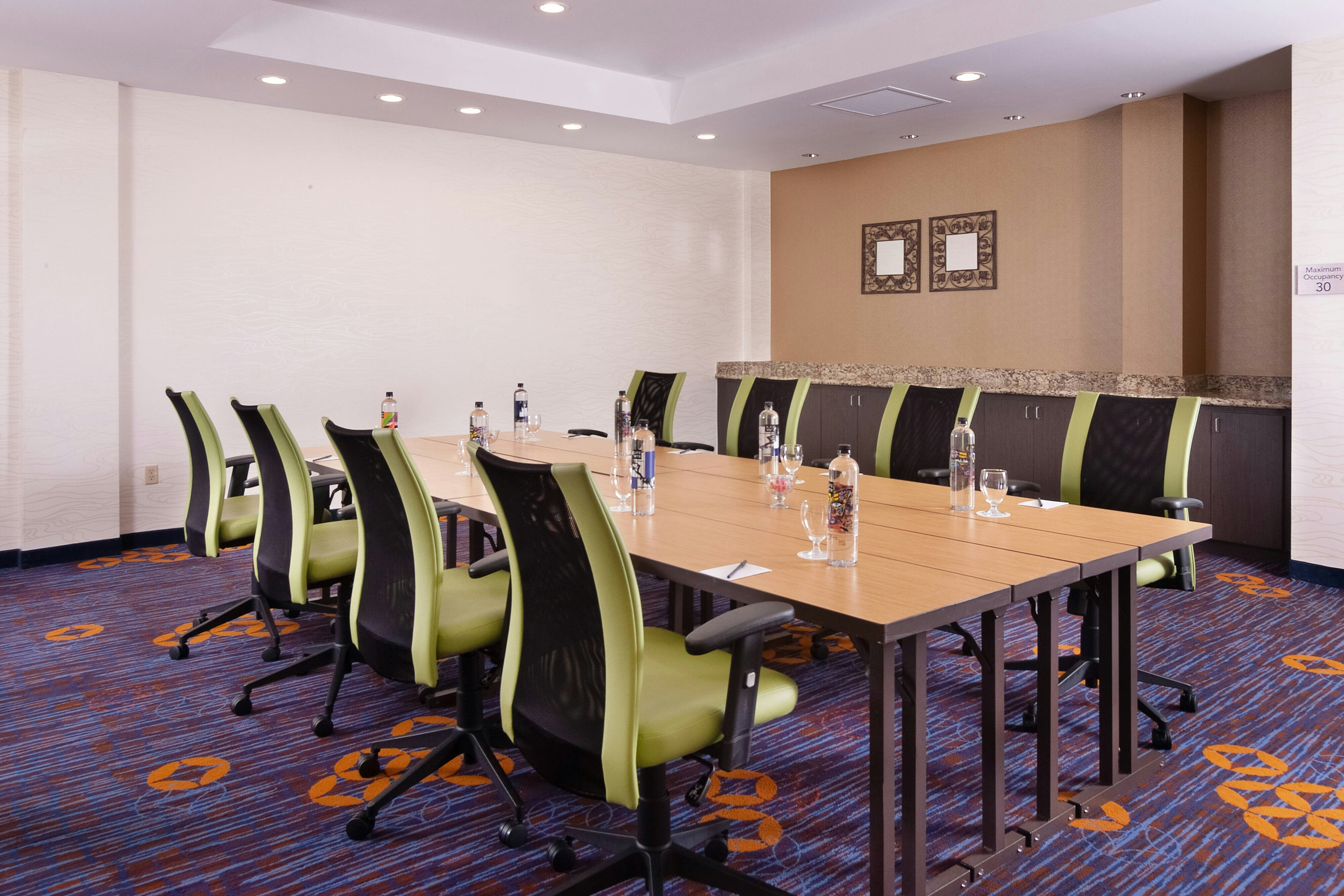 Courtyard By Marriott Miami Coral Gables 12/19
