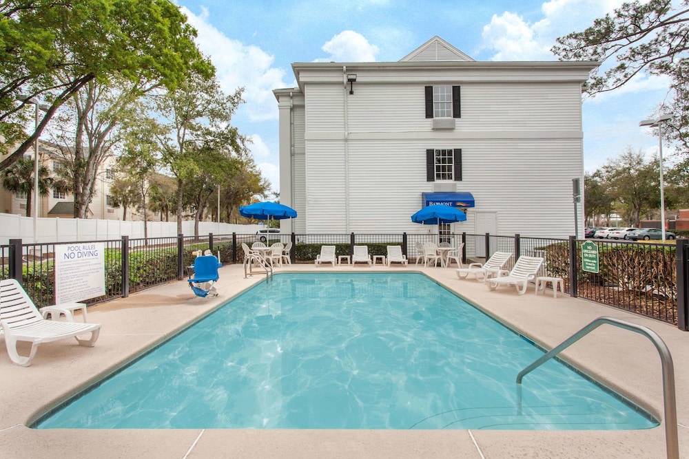 Baymont By Wyndham Jacksonville/Butler Blvd 4/22