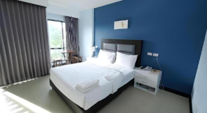 Sixty Six Place Hotel 22/42