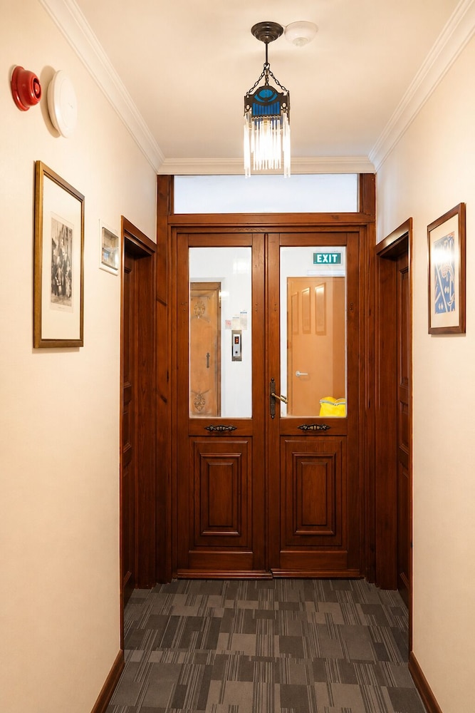 Hotel Sari Konak 10/48