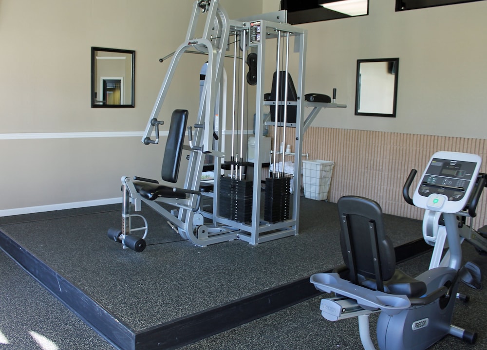 Cottonwood Suites Savannah Hotel and Conference Center 42/71