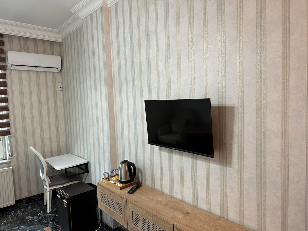Silivri Safir Hotel & Restaurant 46/50
