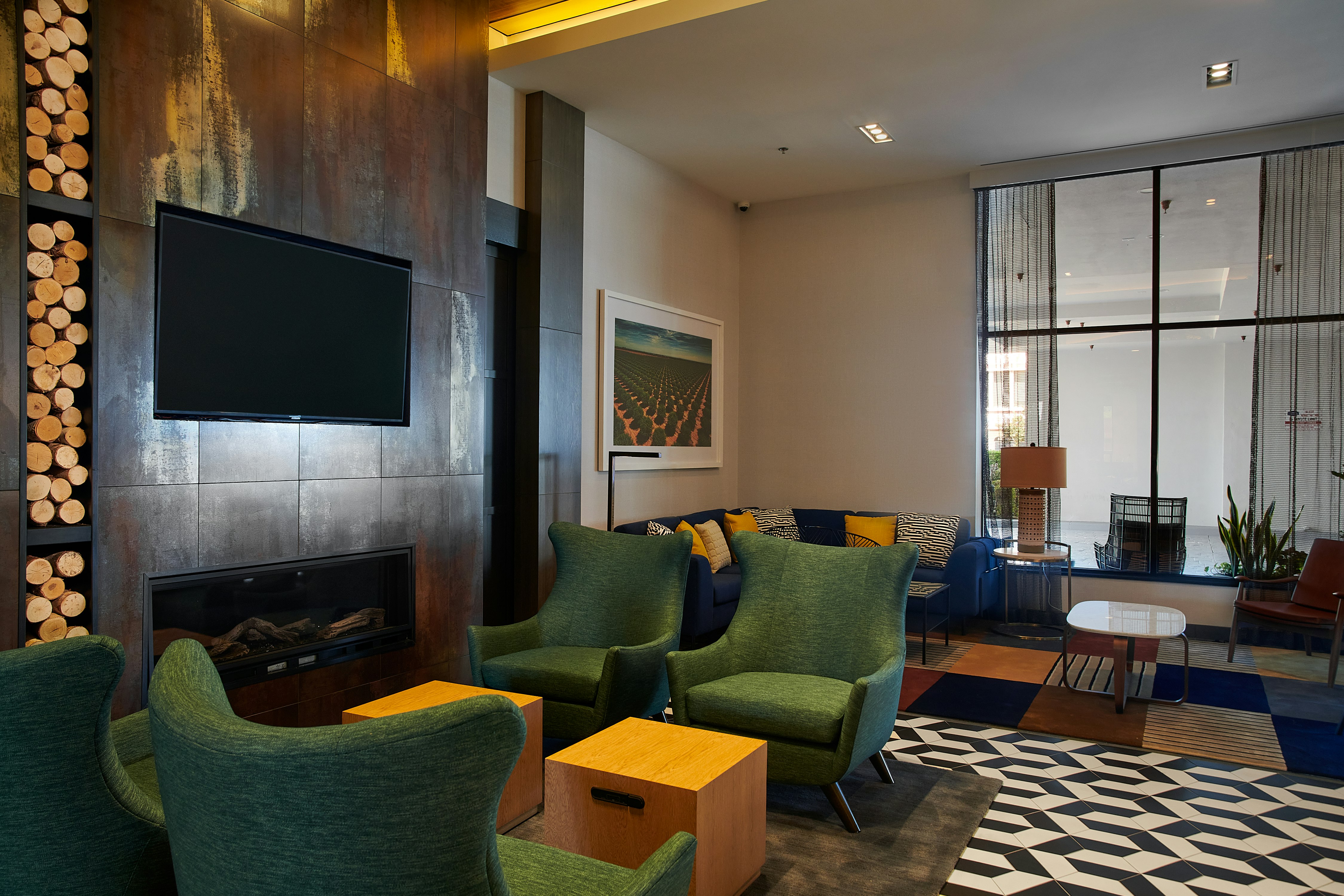 Hampton Inn and Suites Los Angeles /Sherman Oaks (ex Hampton Suites LAX Van Nuys) 14/29
