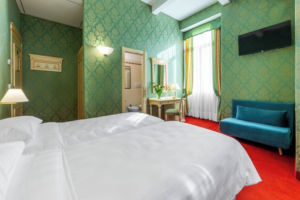 Hotel Villa Delle Palme 25/79