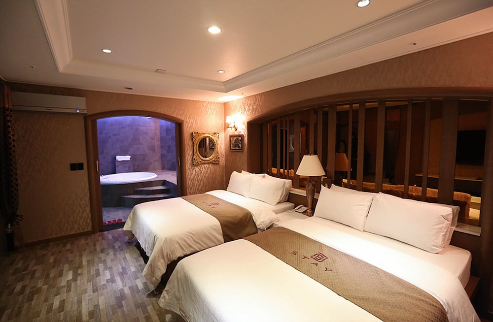 B-Stay Bucheon Hotel 6/19