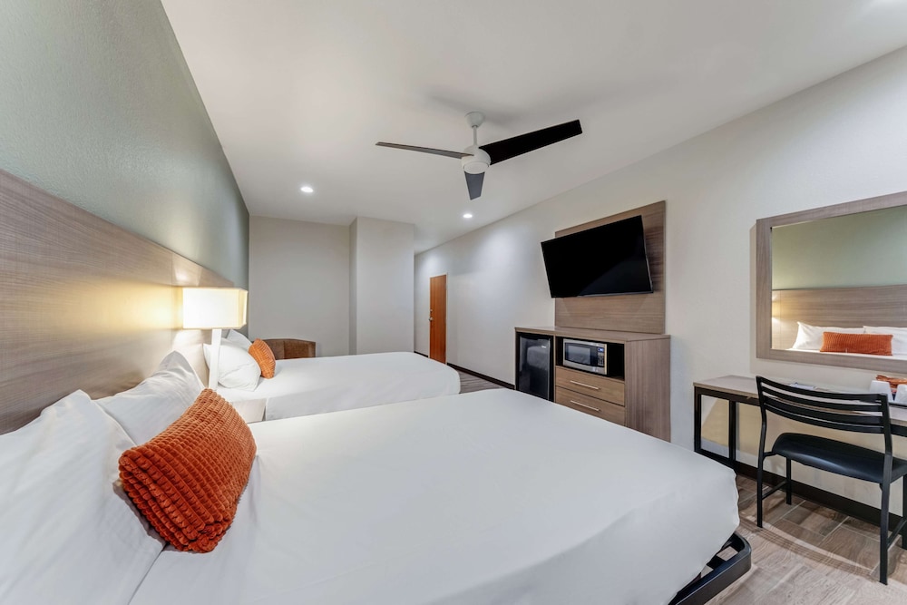 Americas Best Value Inn San Antonio Downtown Riverwalk 11/42