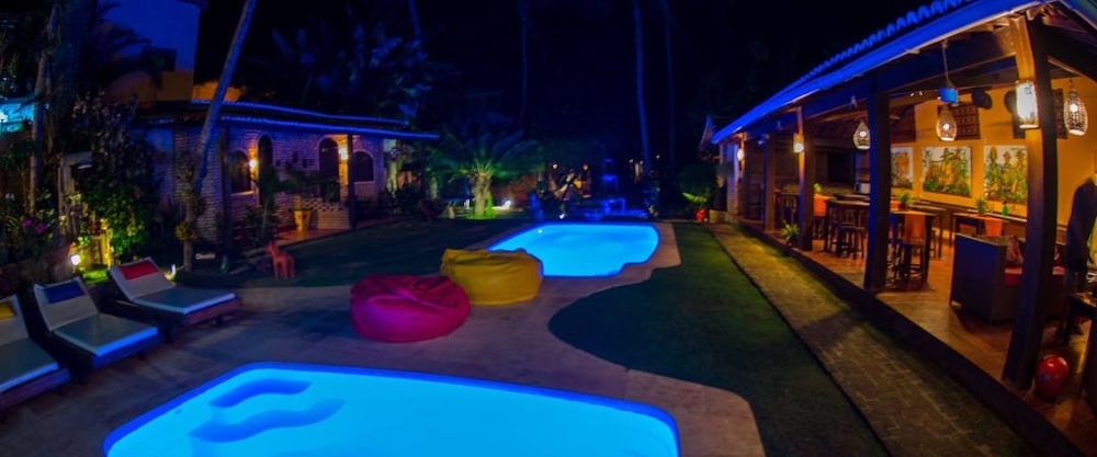 Pousada Oasis 10/67