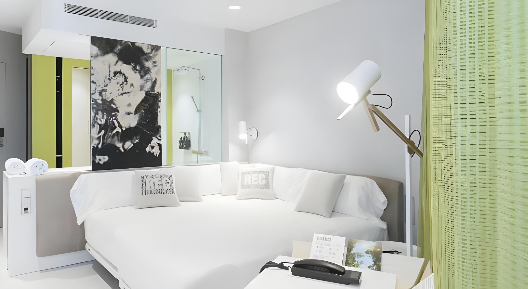 غرفة قياسية بسريرين منفصلين، Hotel Rec Barcelona - Adults only 2/2