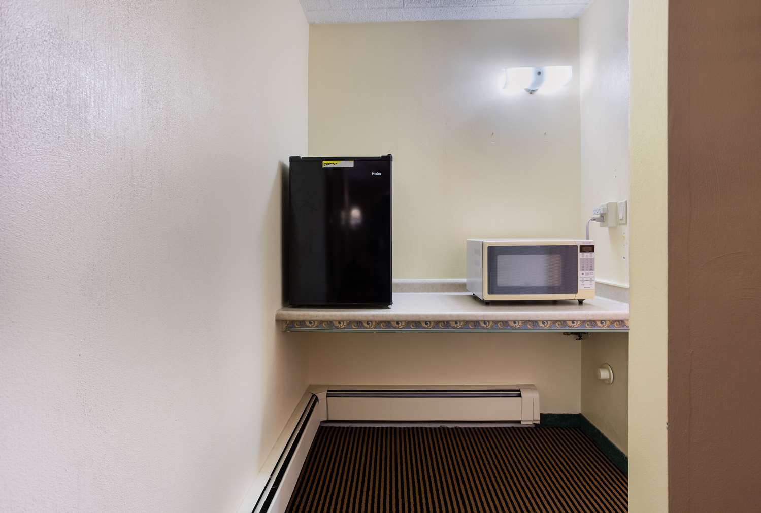 Rodeway Inn Clearfield 14/18