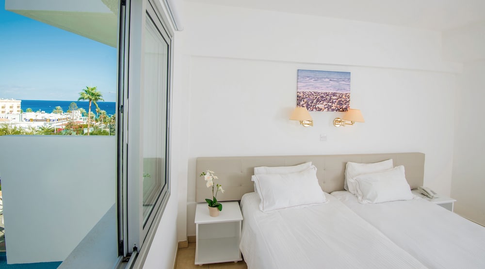 ALVA HOTEL APARTMENTS 19/54