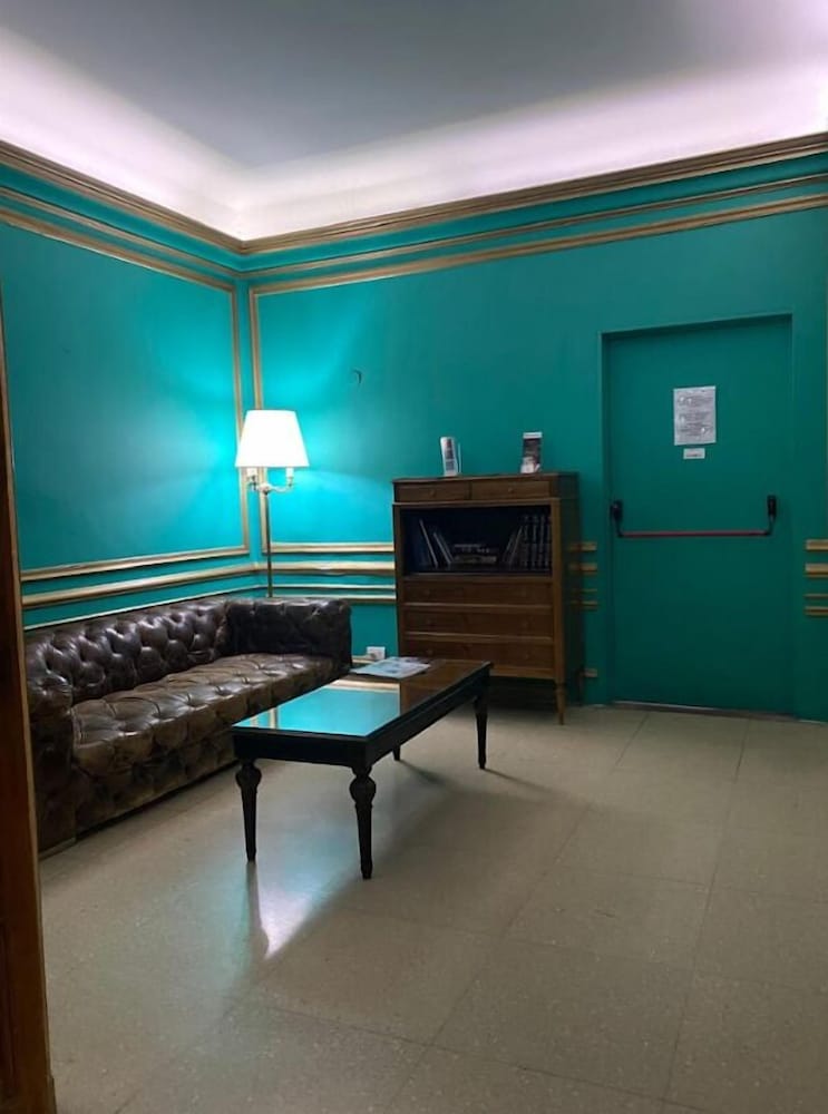 Hotel Lyon 42/78