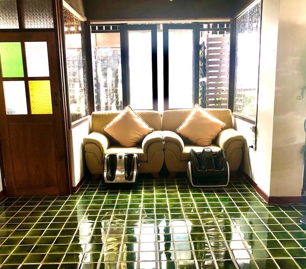 Chiang Mai Night Bazaar Boutique Hotel 27/71