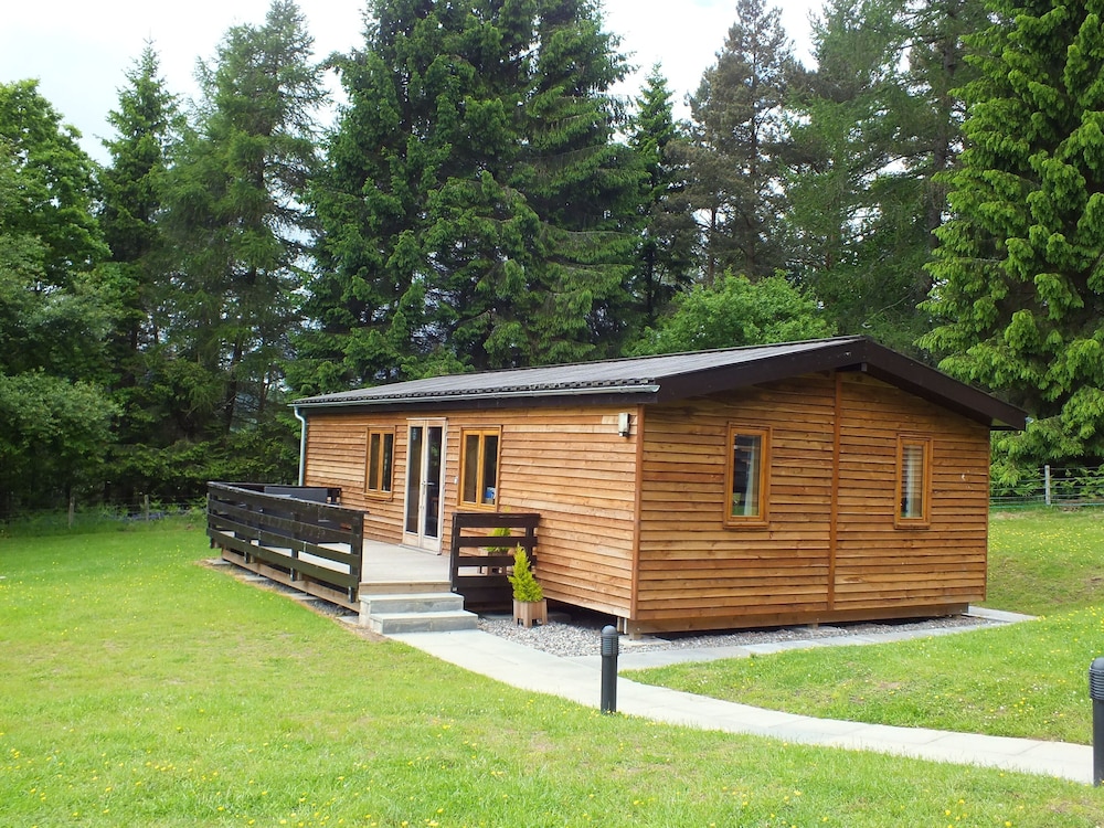 Tayview Lodges 44/50