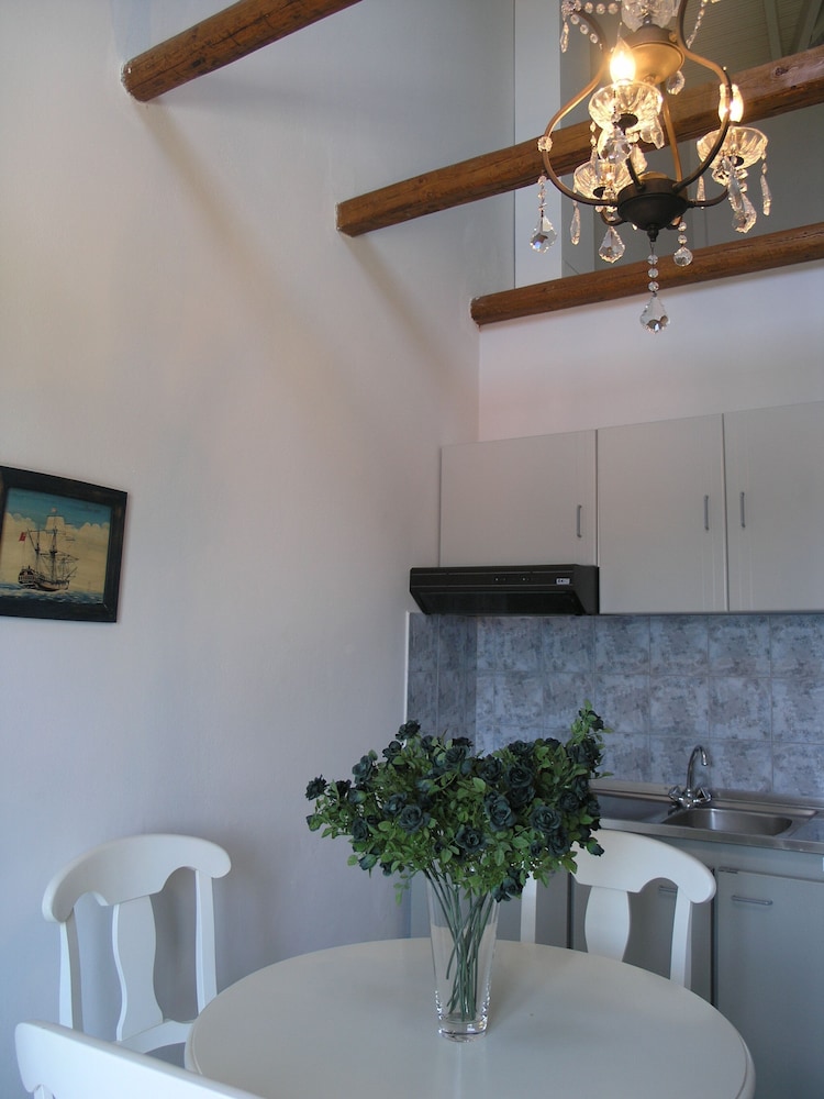 Agnantia Bed & Breakfast 32/43