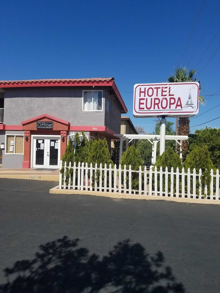 OYO Hotel Europa Ridgecrest CA - W Upjohn Ave
