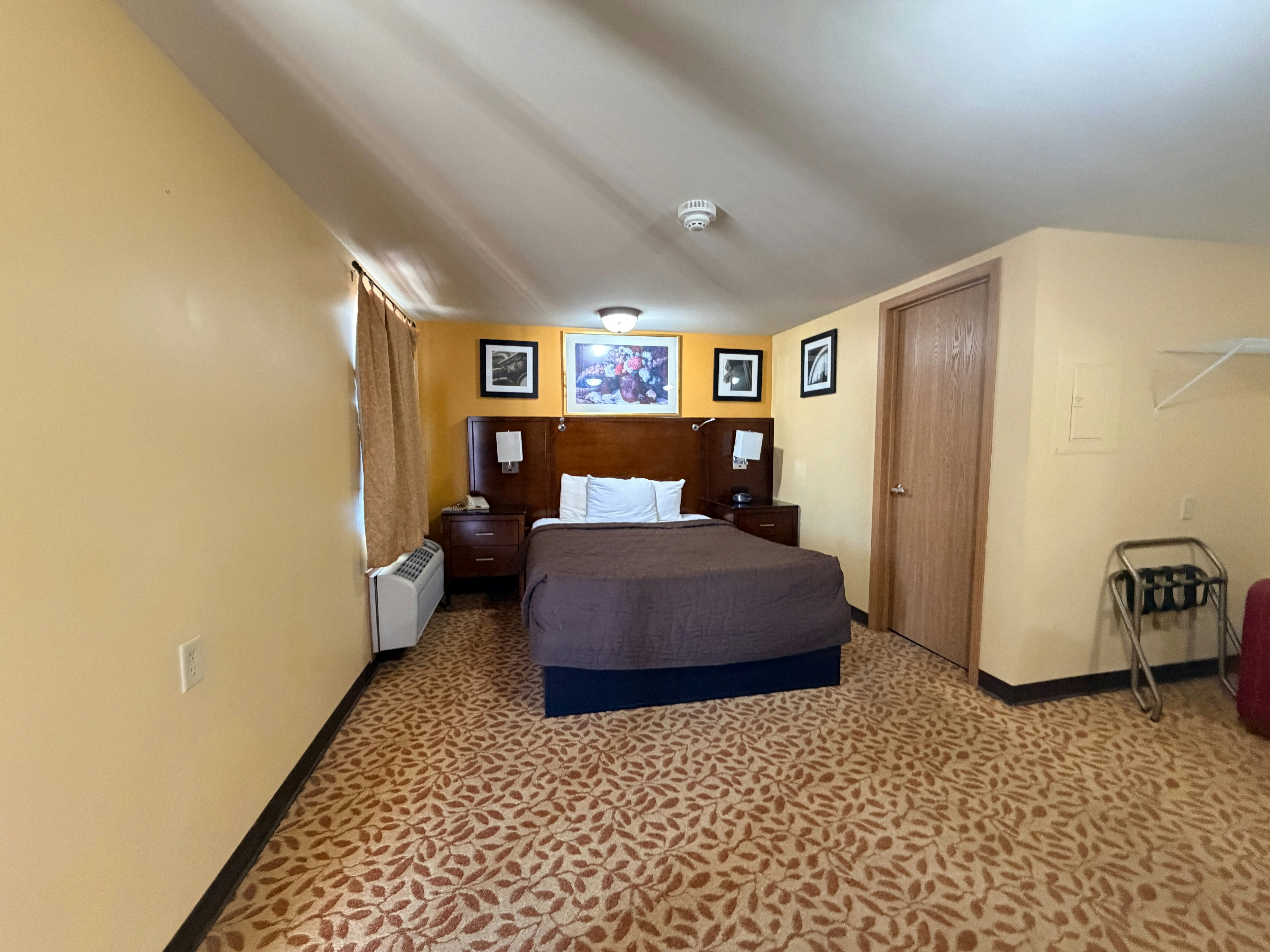 Regal Inn Coffeyville KS US 169 15/31