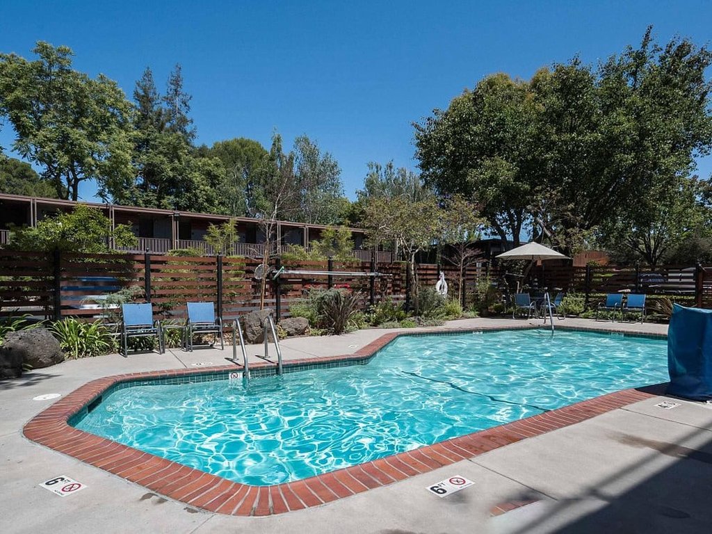 Creekside Inn Palo Alto 54/57
