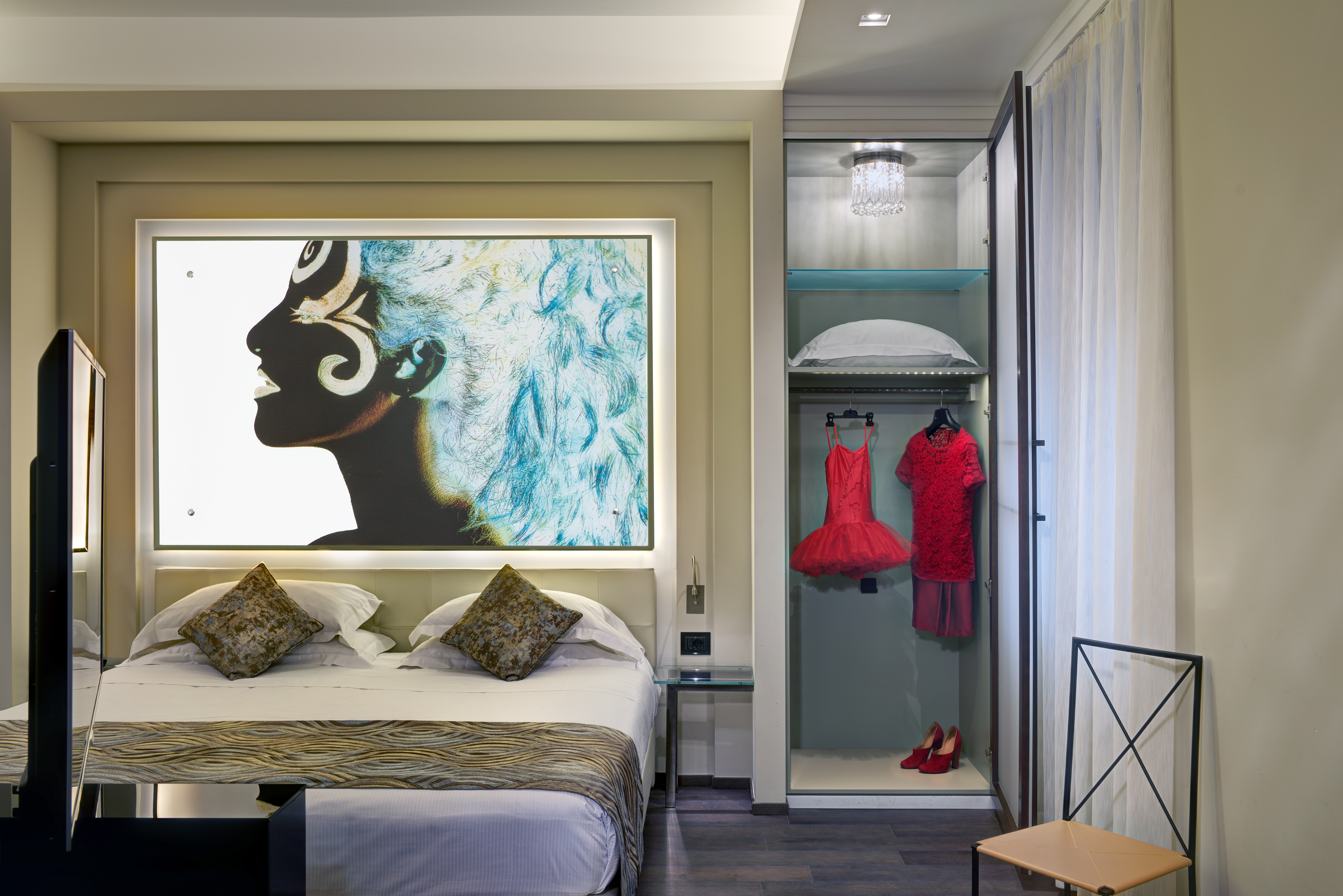 rooms