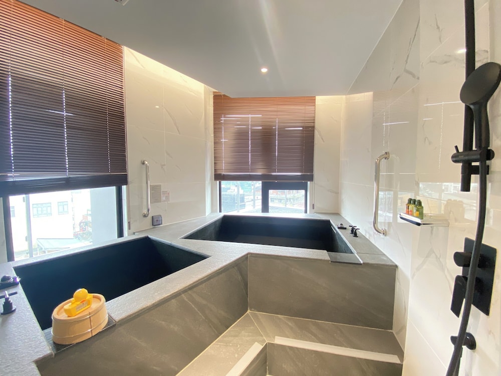 Wyndham Sun Moon Lake 55/78