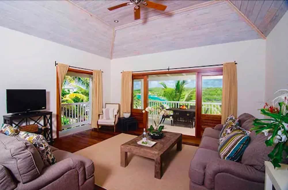 Nonsuch Bay Resort 22/33