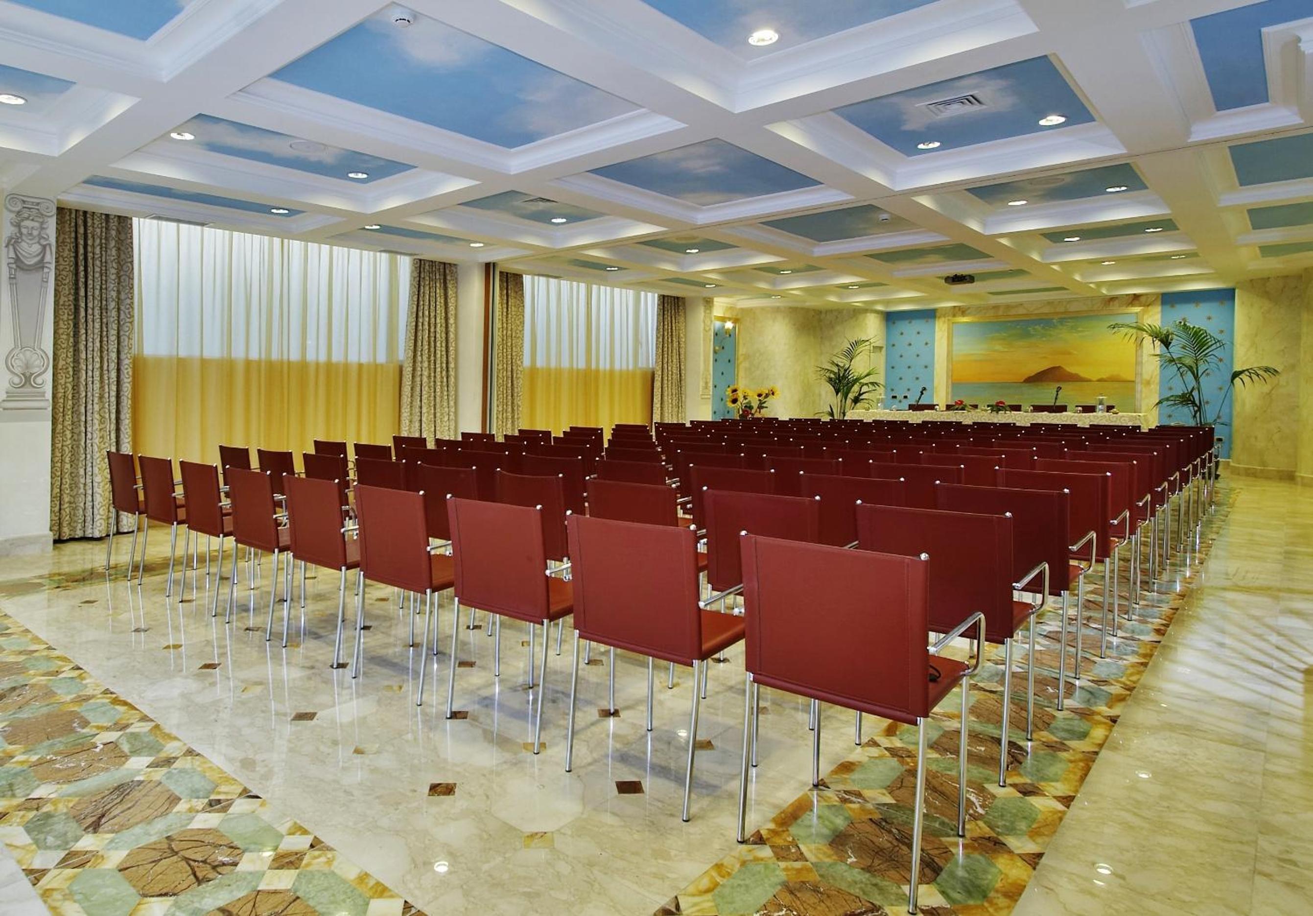 Grand Hotel Arciduca 38/50