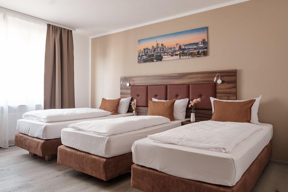 Hotel Grand Corner 24/50