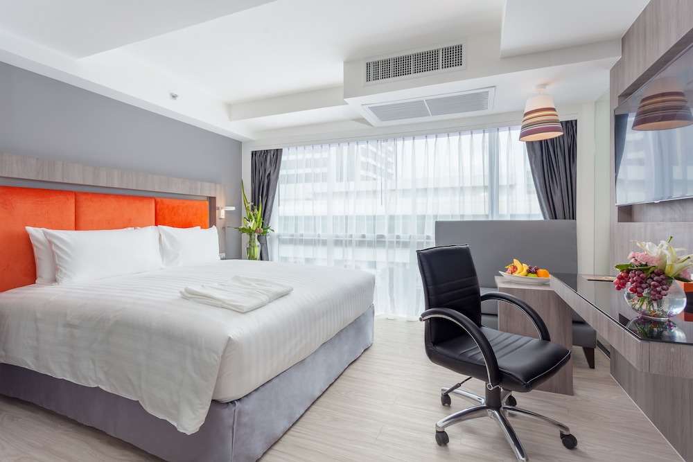 Grand 5 Hotel Plaza Sukhumvit Bangkok 58/63