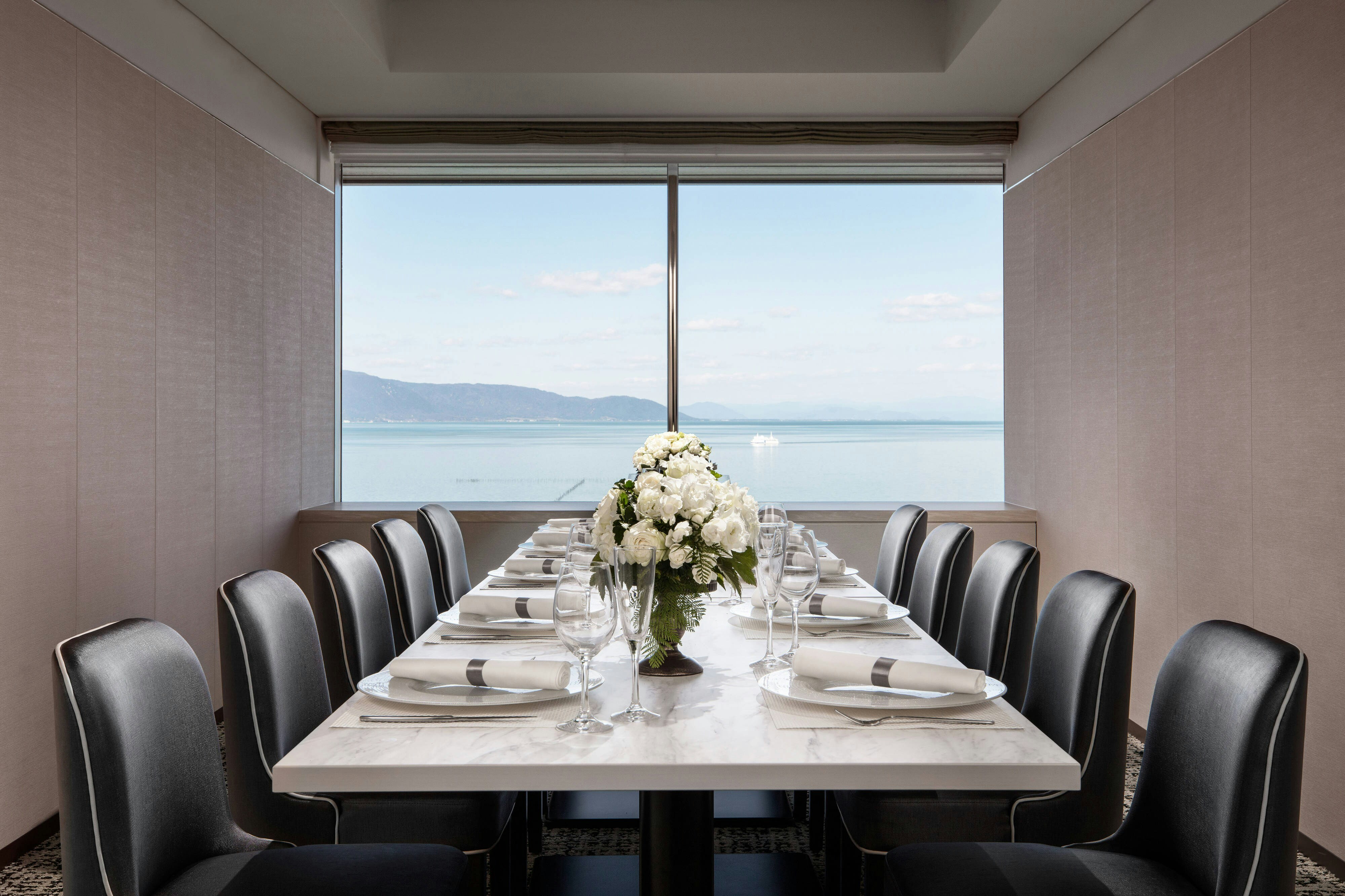 Lake Biwa Marriott Hotel 24/35