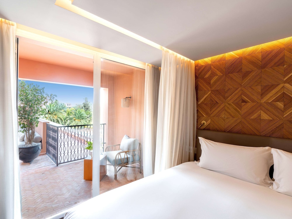 Suite, 2 Double Beds, Pool or Atlas View, Balcony