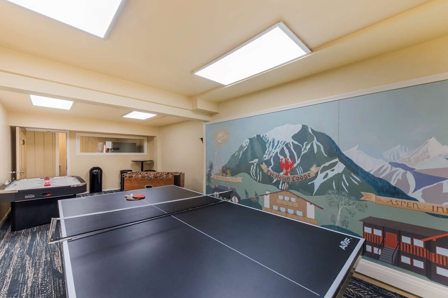 Best Western Tyrolean Lodge 15/68