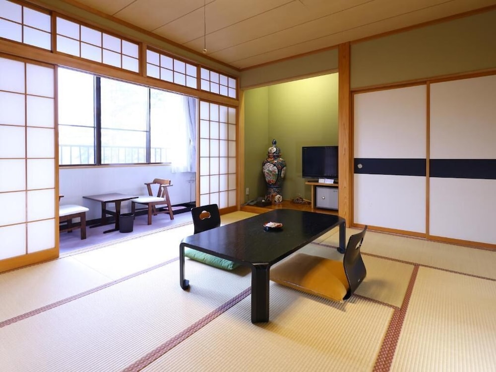 Yama no Takohei Ryokan 29/32