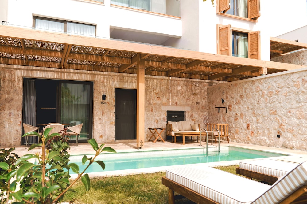 Novva Hotels Kas 53/59