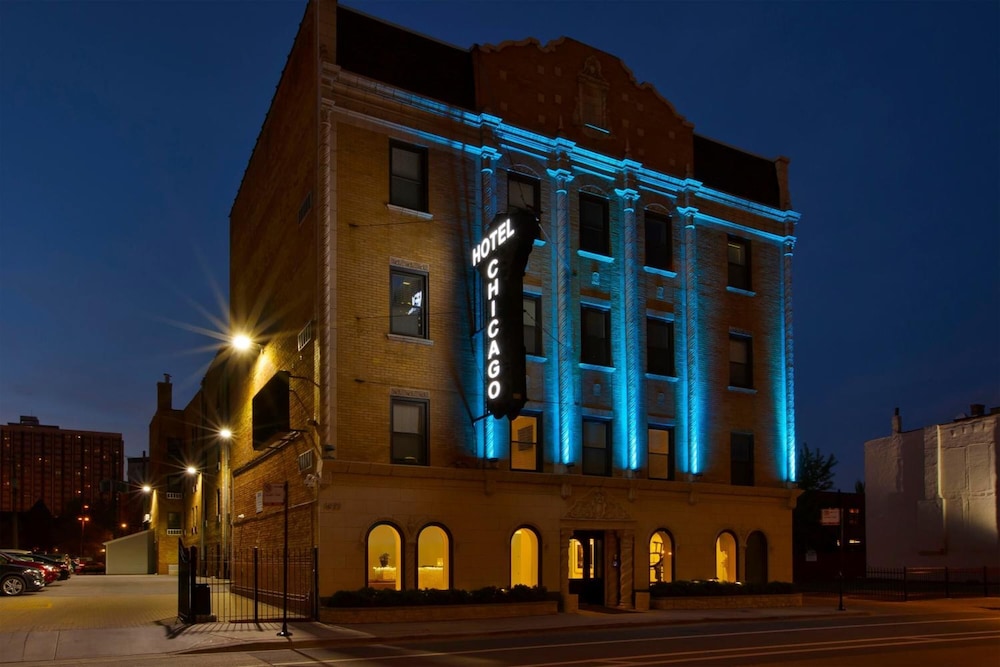 Hotel Chicago West Loop, SureStay Collection by Best Western 3/70