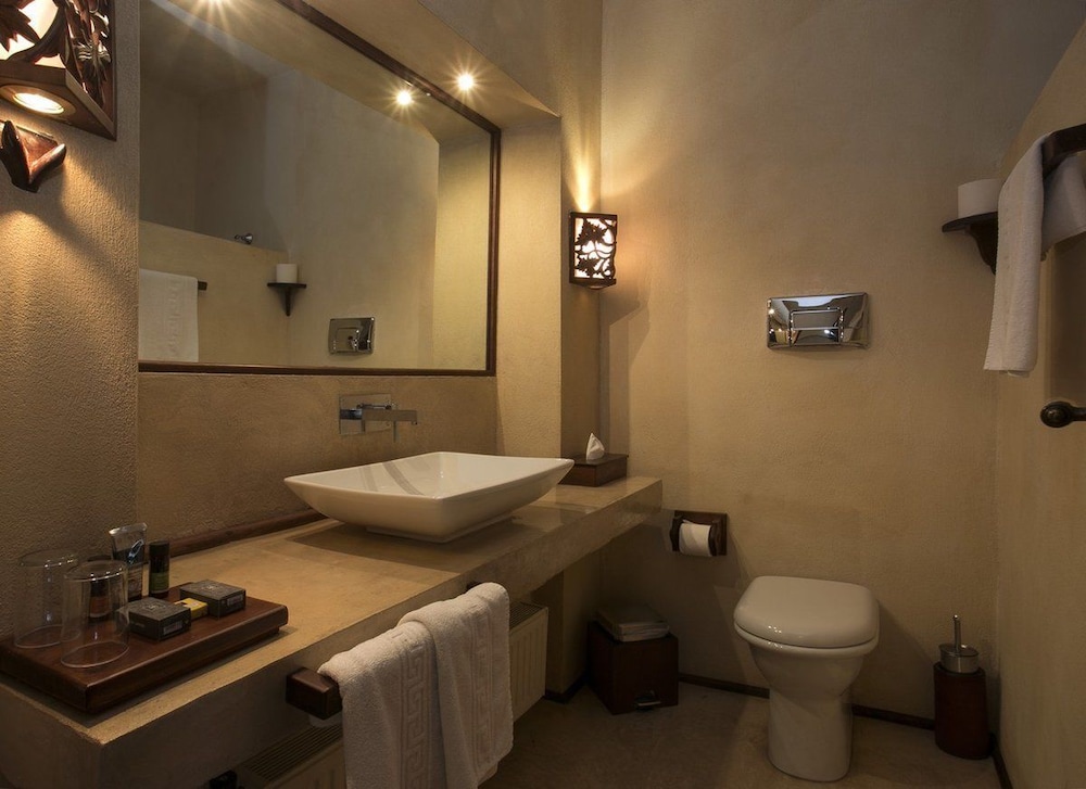 Katogi Averoff Hotel Vinery 43/45