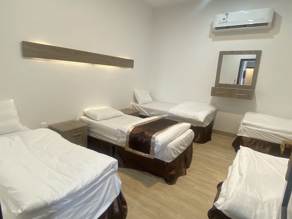 ARAM Suites 12/25