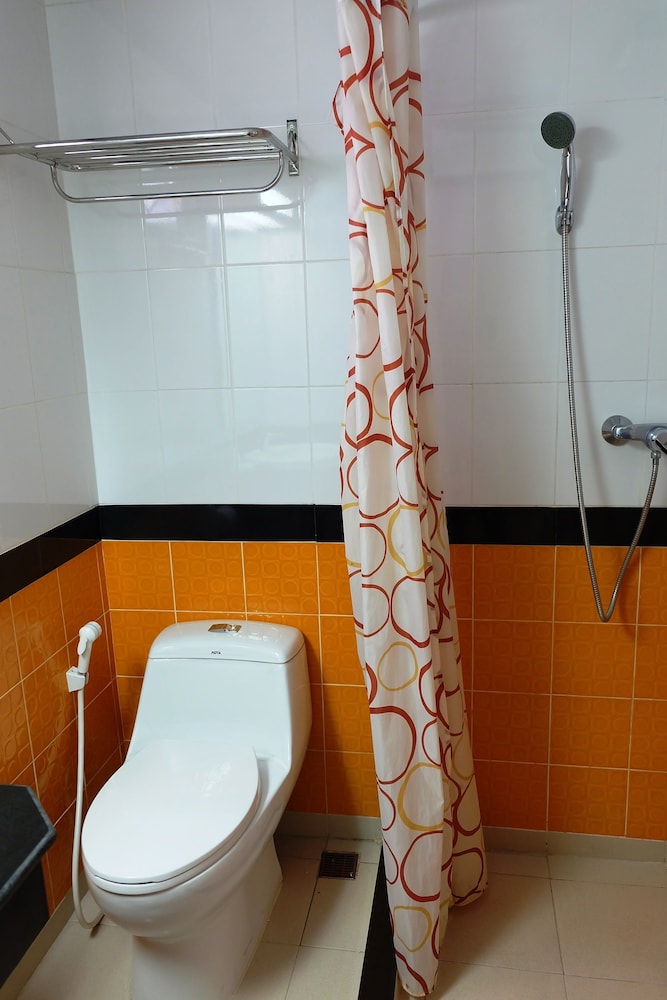 New Siam Palace Ville Hotel 34/70