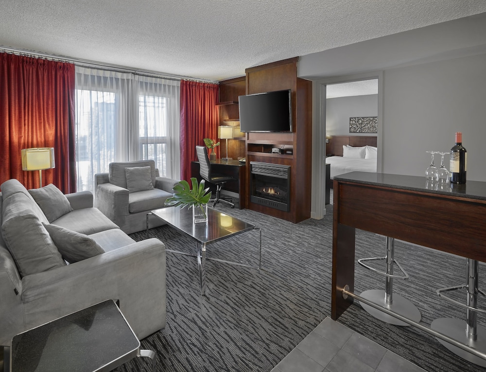 Matrix Hotel 43/66