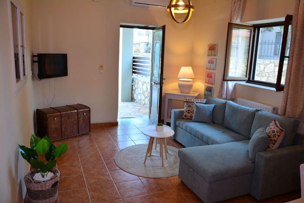 Elianthos Villa 29/41