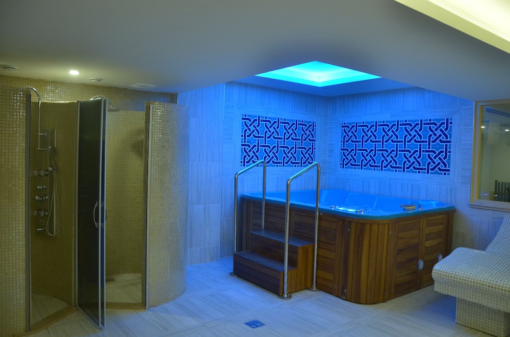 ADRANOS HOTEL 39/62