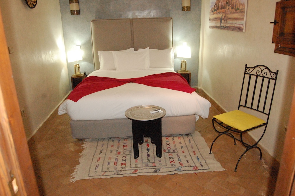 RIAD PLEIN SUD 12/50
