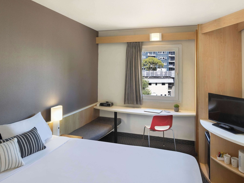 Ibis Newcastle 21/60